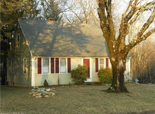 48 Maple Rd, Mansfield, CT 06268