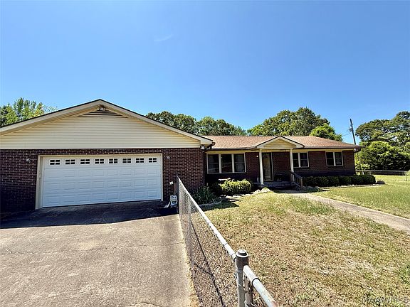 3rd image of 470 County Road 279