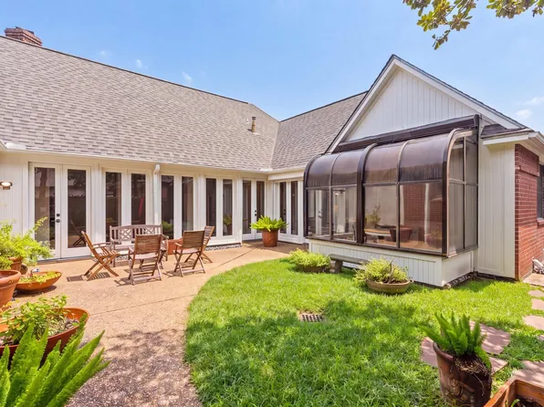 230 Lakeside Blvd, Sugar Land, TX 77478