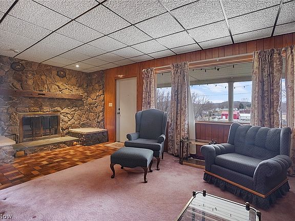 4th image of 61 City View Dr