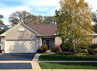 12480 Flowerwood Ln, Huntley, IL 60142