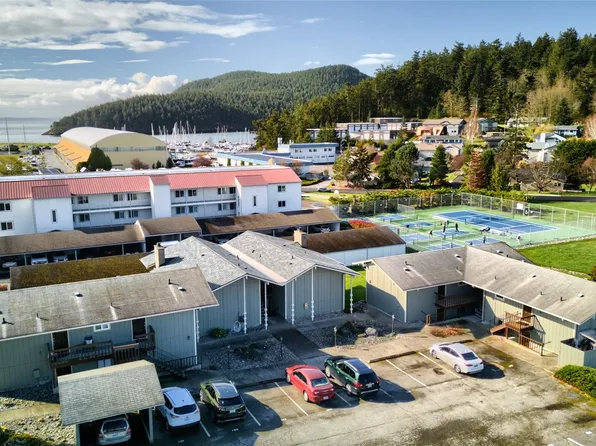 1710 Skyline Way #202, Anacortes, WA 98221