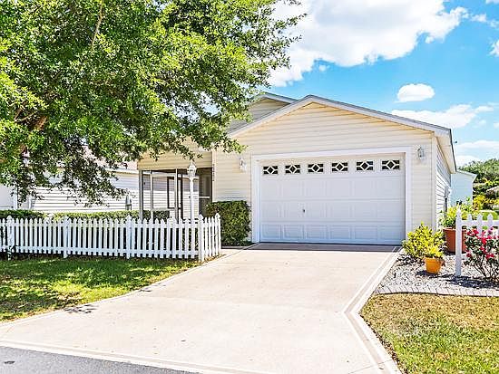 front of 2442 Southern Oak St - rental
