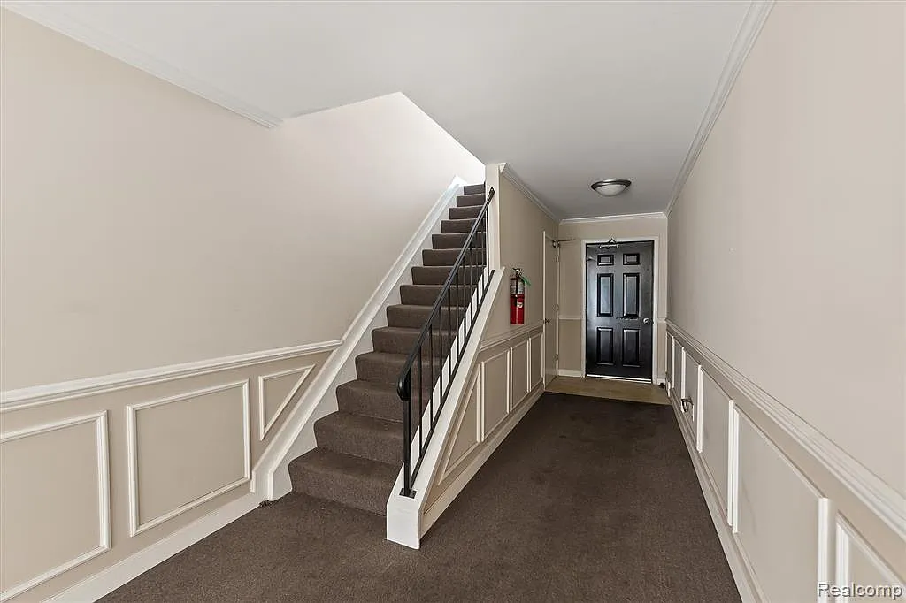 2 bed, 2.0 bath, 1012 sqft, $1,299 — Photo 3