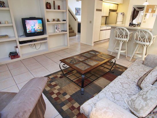 ME4PK76-family-room-with-tv-set