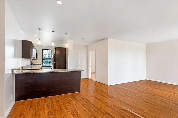 Rented by Living New York | media 18