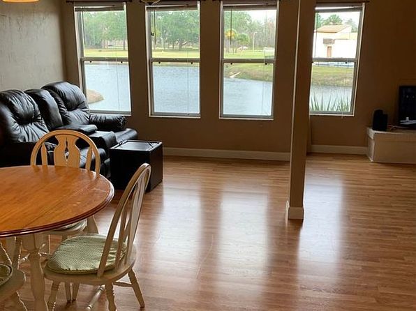 17203 Sandalwood Dr #203