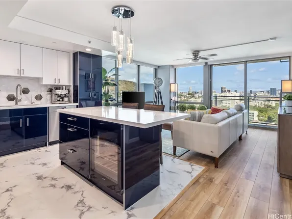 1200 Queen Emma St APT 1612, Honolulu, HI 96813