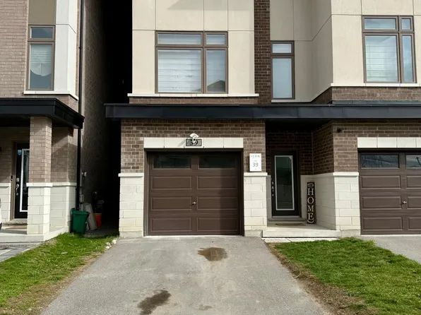 250 Finch Ave #39, Pickering, ON L1V 0G6