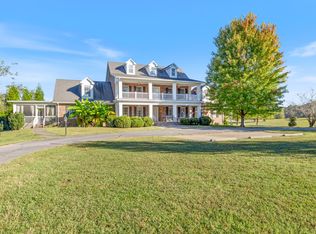 444 Old Pond Ln, Dickson, TN 37055