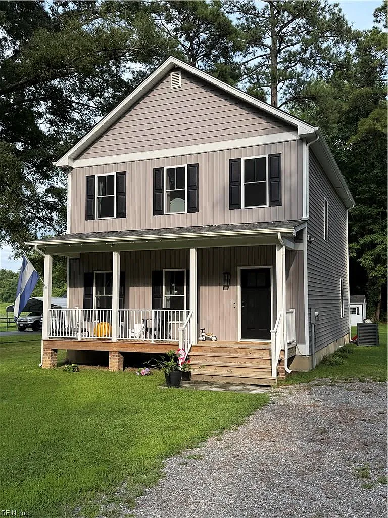 3 bed, 2.5 bath, 1724 sqft, $2,900 — Photo 2