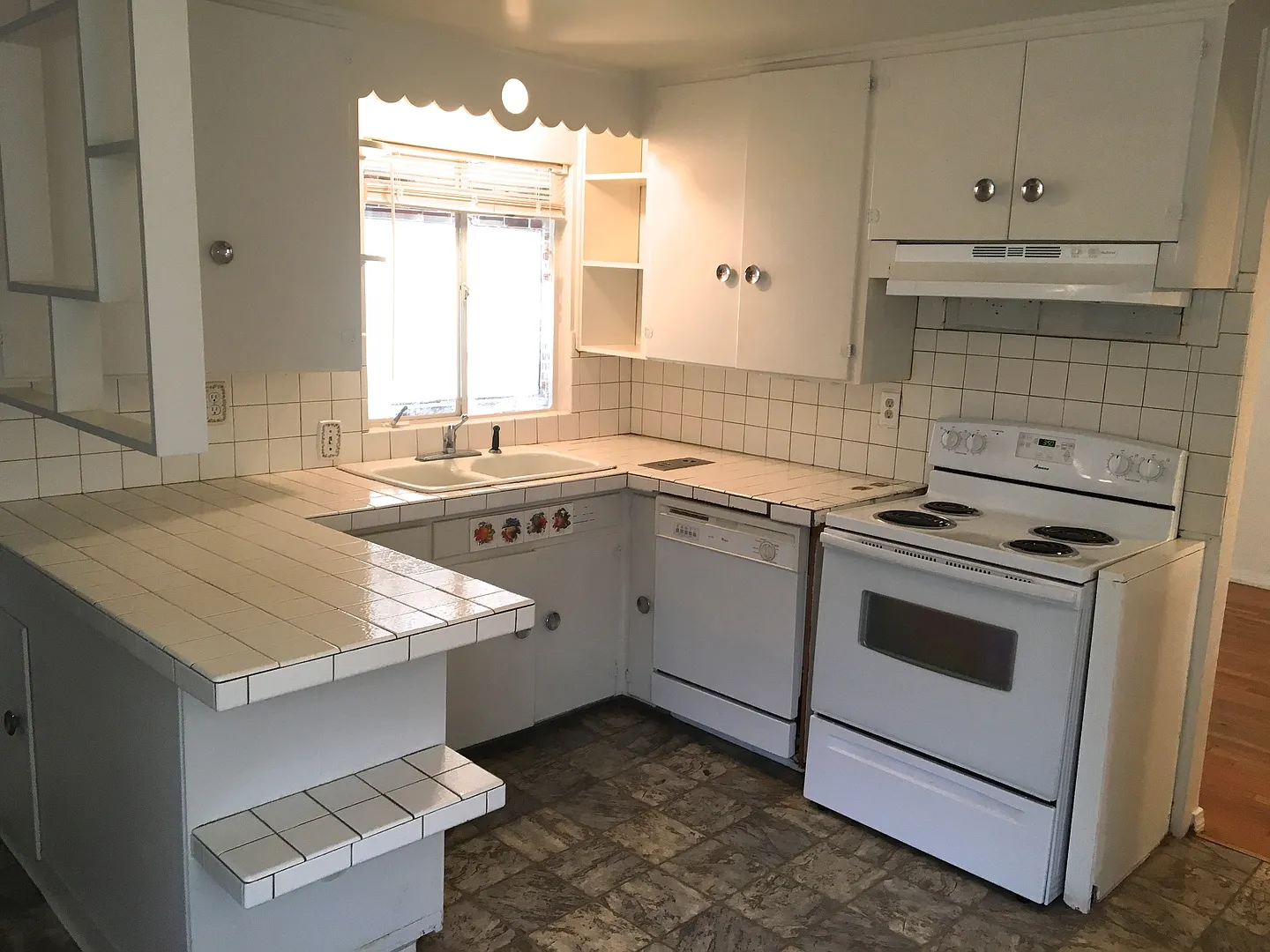 Spacious + Bright 3B Greeley House with Garage! — Photo 3