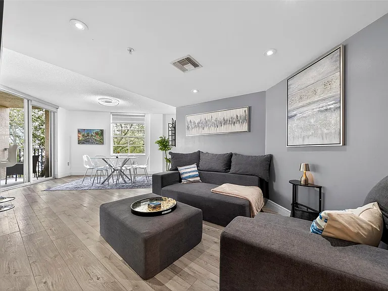 520 SE 5th Ave #2404 — Photo 5