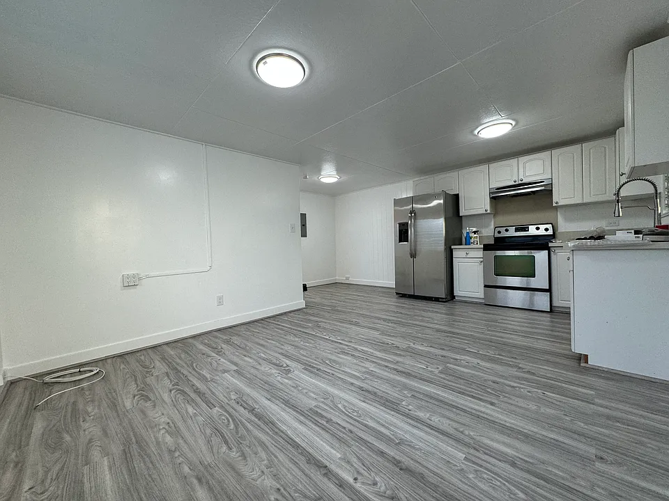 2113 Date St #C