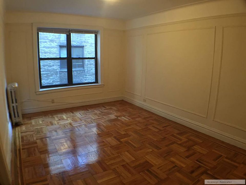 1st image of 56 Bennett Ave APT 4L