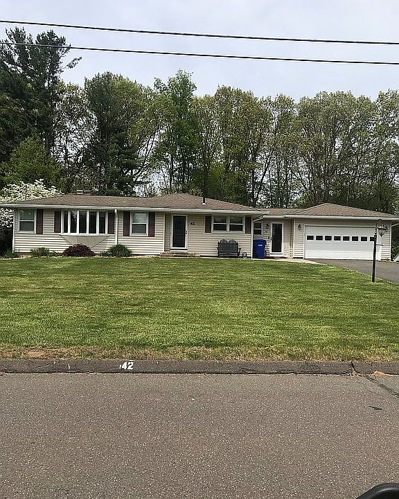 2nd image of 42 Ash Rd