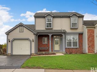 1901 Barnhill Dr, Mundelein, IL 60060