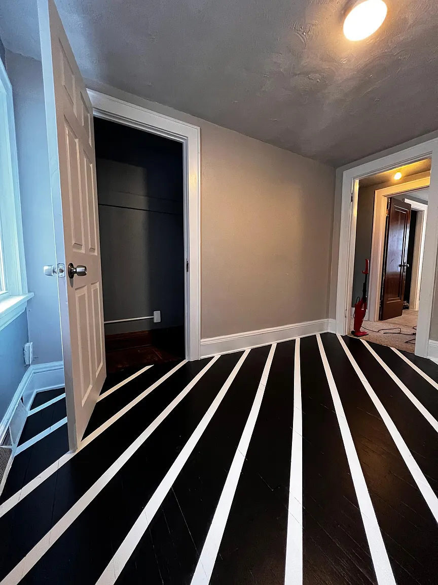 1181 Lily St photo 1
