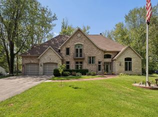 N3877 Betty Dr, Hortonville, WI 54944