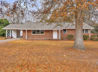 325 Pineview Dr, Augusta, GA 30906