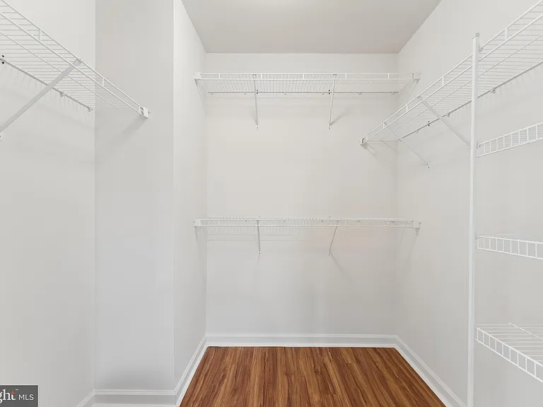 41712 Cynthia Ter — Photo 25