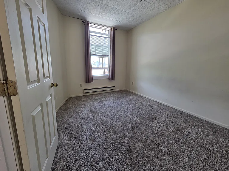 60 North Ave #6 — Photo 6