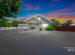 10 S Robinson Rd, Nampa, ID 83687
