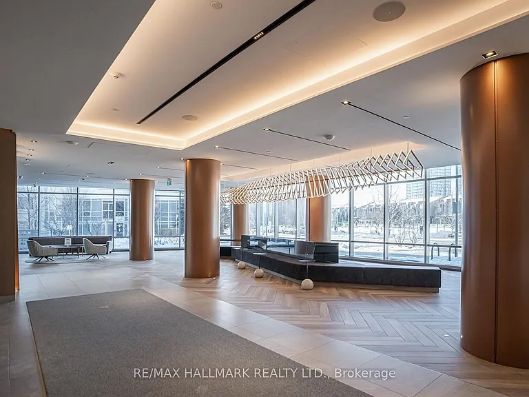 225 Village Green Sq W #605 — Photo 3