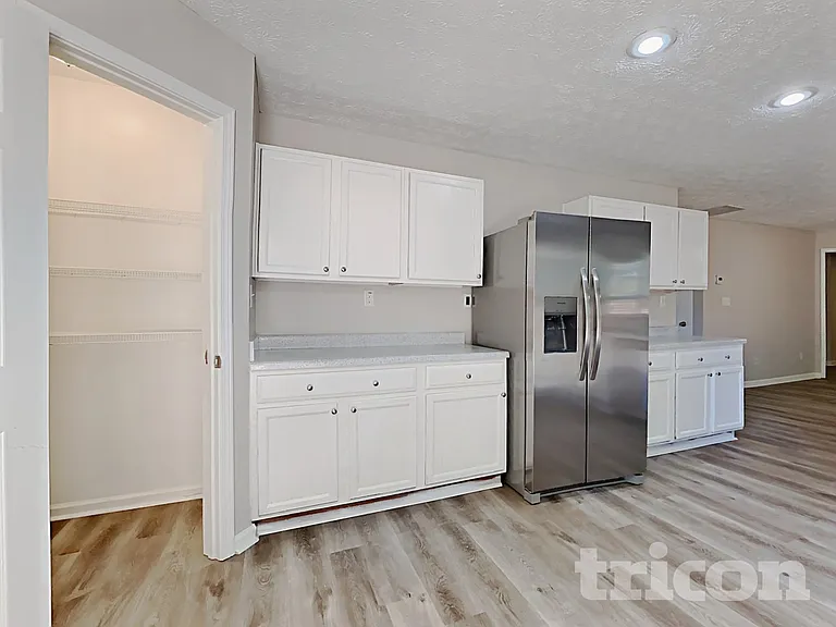 610 Stonecrest Dr — Photo 7