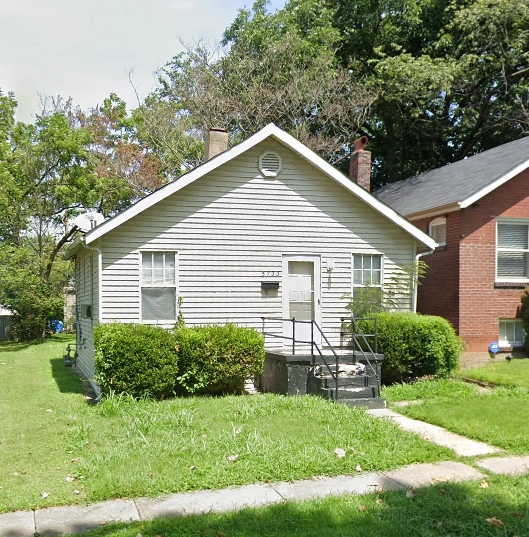 6733 Schofield Pl photo 1