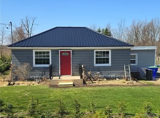 4370 Salt Works Rd, Medina, NY 14103