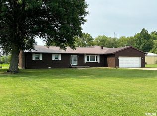 3278 Red Stripe Rd, Salem, IL 62881