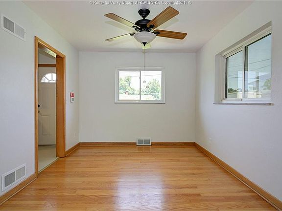 4th image of 1910 Bona Vista Dr