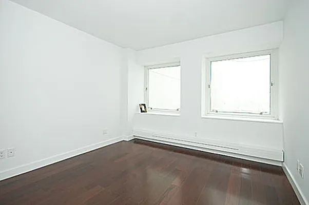Sold by A2 Real Estate Brokers | media 21