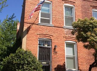 255 Warren St NE, Washington, DC 20002
