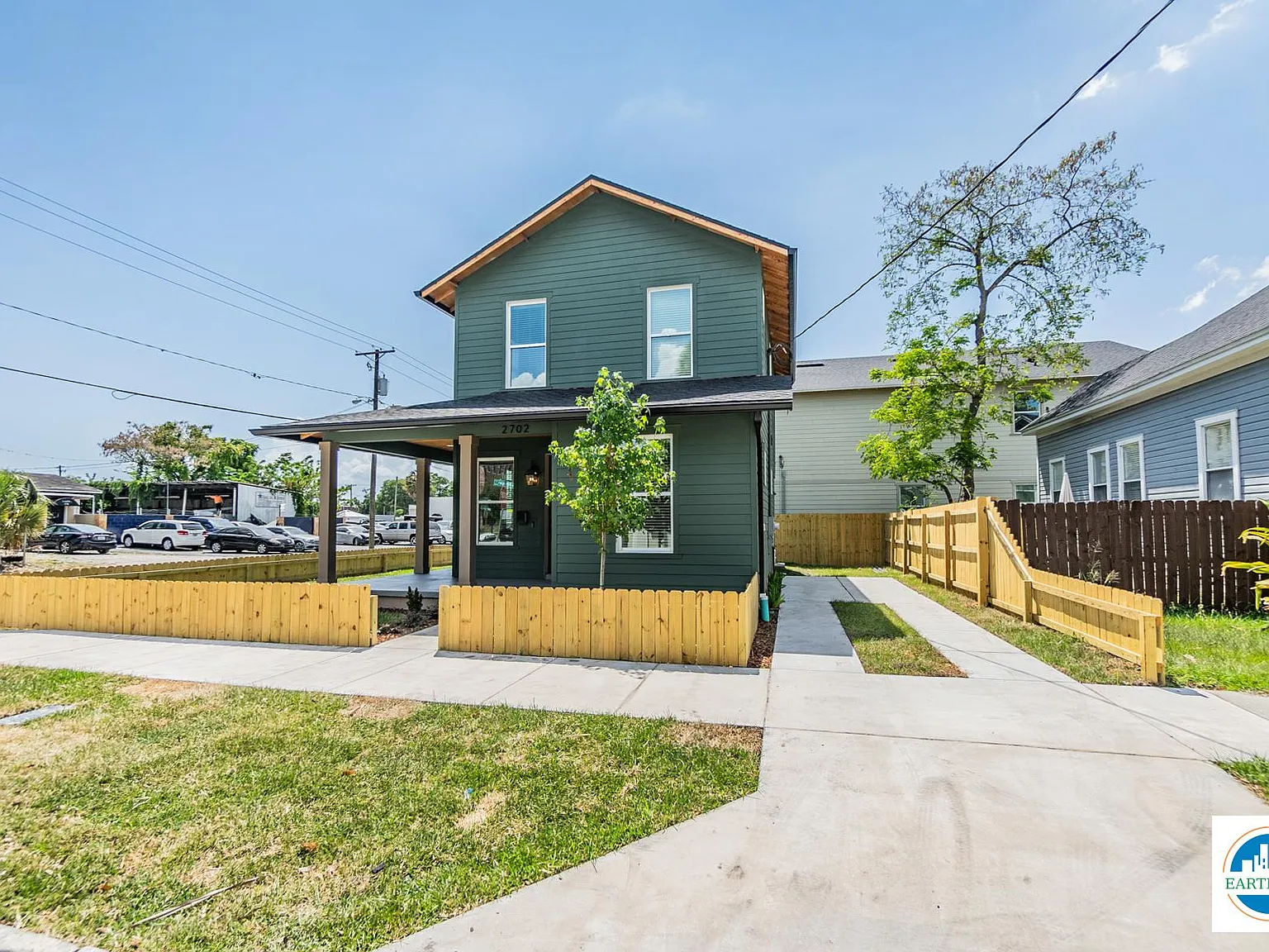 2702 N Morgan St — Photo 4