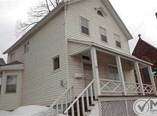 301 E Montezuma Ave, Houghton, MI 49931