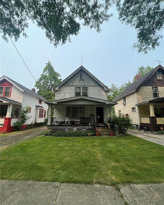 1st image of 13615 Crennell Ave