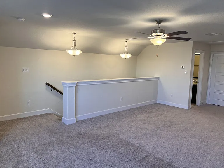 10215 High Noon Dr — Photo 38