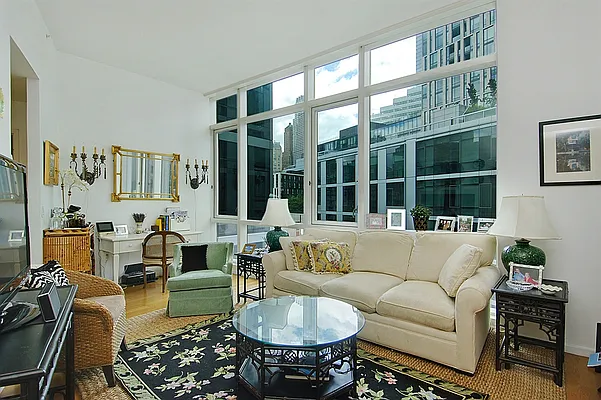 Rented by Corcoran | media 11