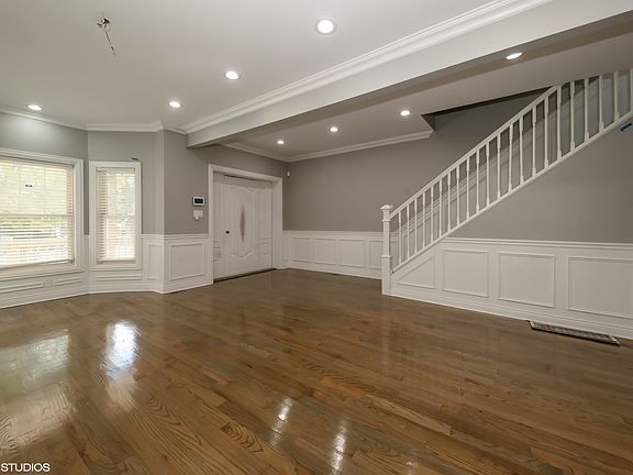 5th image of 4248 W West End Ave