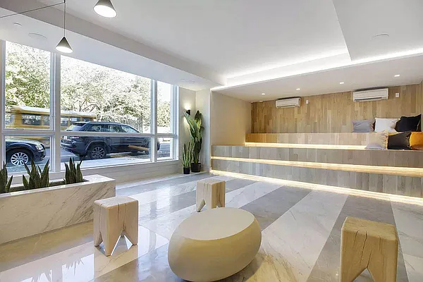 Rented by Artur Gutman, LREB | media 26