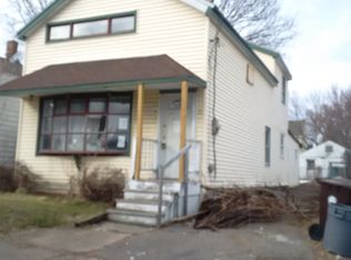 10 Fulton St, Waterford, NY 12188