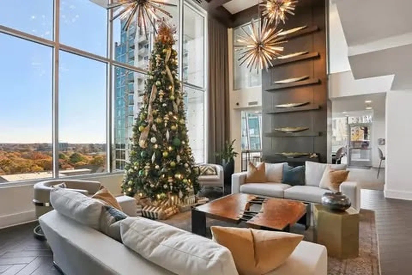 2 bed, 986 sqft, $2,750 — Photo 1