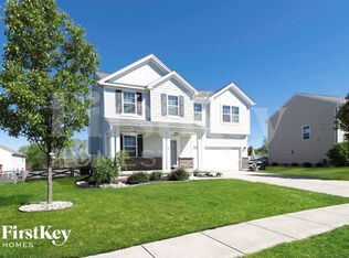 4290 Yellow Prairie Dr, Lebanon, OH 45036