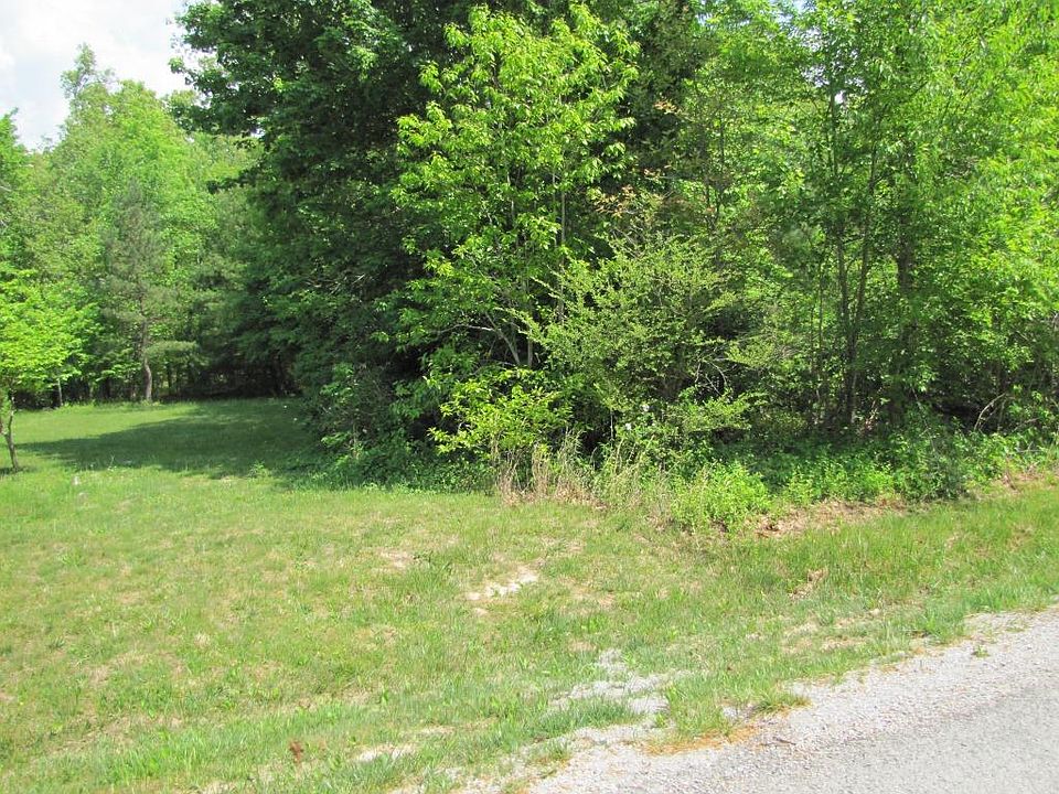 2nd image of 141 Windsor Rd Lot 121