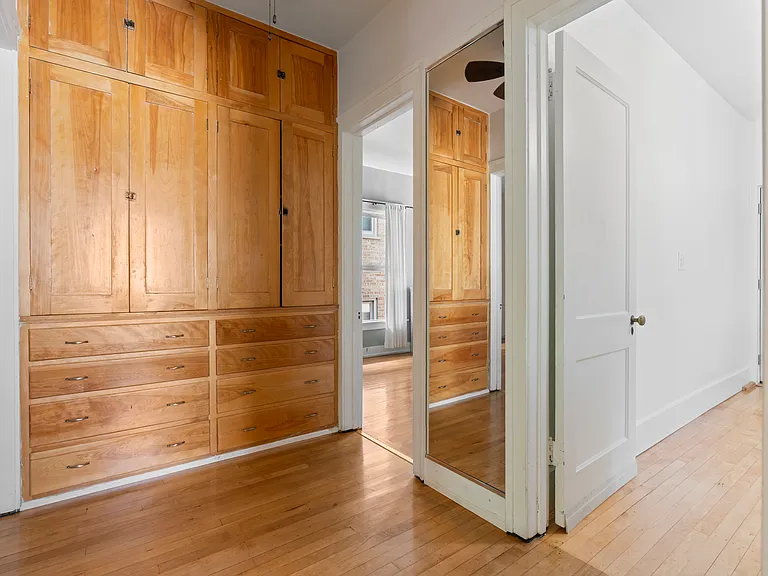 309 Chicago Ave #2 — Photo 18