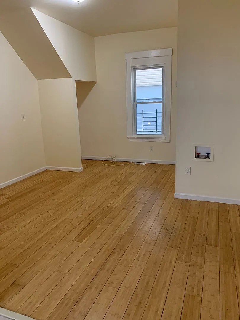 14 Wainwright Street — Photo 4