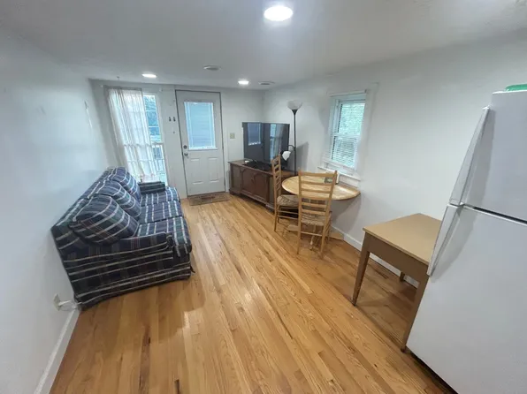 706 Progress St, 706 Progress St NE #5, Blacksburg, VA 24060