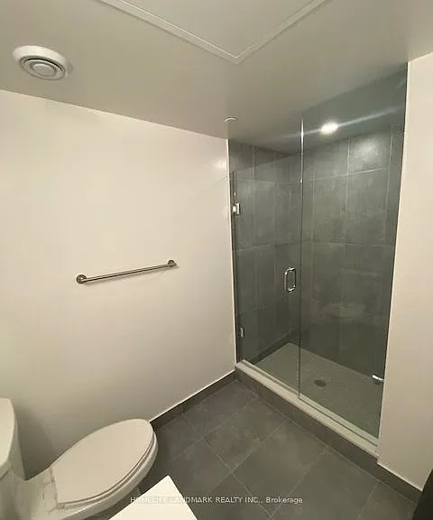 60 Shuter St #1510 — Photo 9